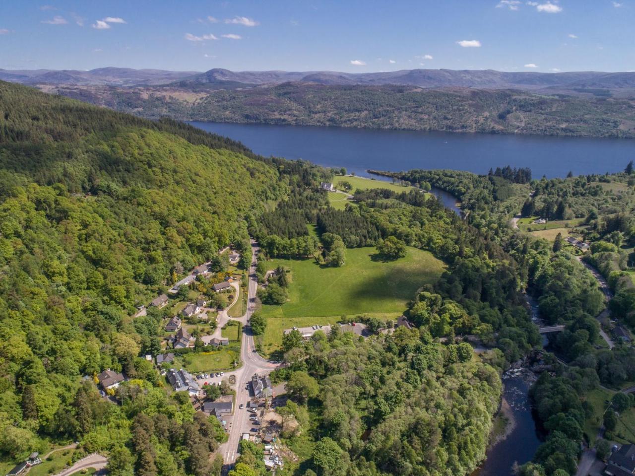 Bracarina House Bed & Breakfast & Caledonian Studio Invermoriston Exterior photo